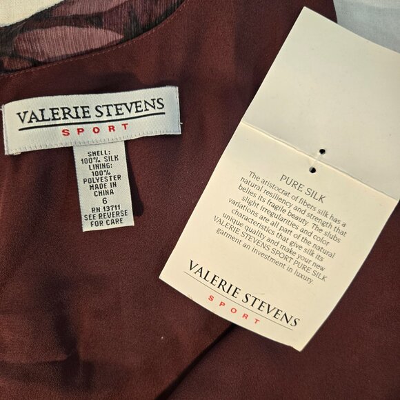 VINTAGE Out of Stock NEW WITH TAG Y2K Red Wine Leaf Print SILK Maxi Dress Size 6 - Picture 13 of 17